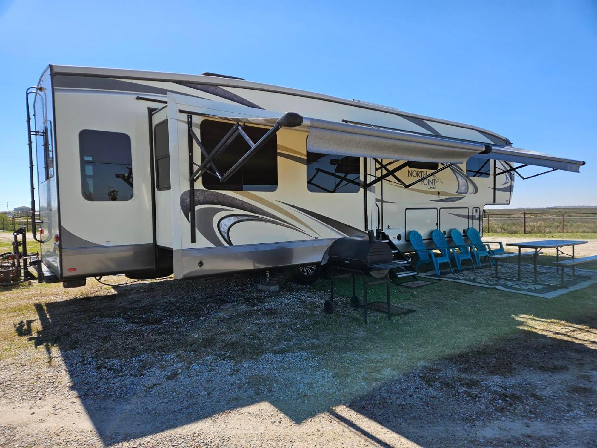 Hailey'S Beach-N-Bay Rv Resort Gilchrist 외부 사진