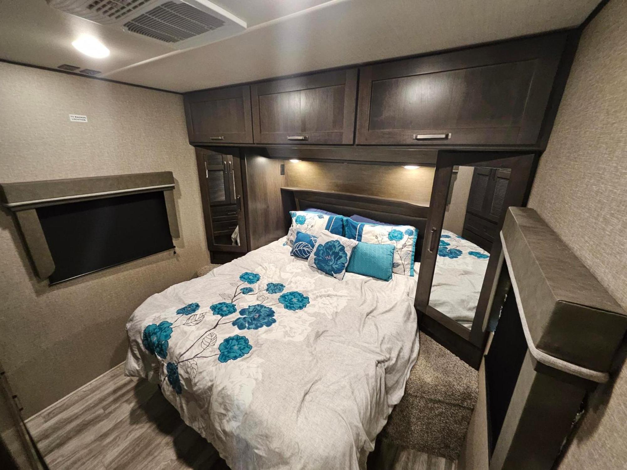 Hailey'S Beach-N-Bay Rv Resort Gilchrist 외부 사진