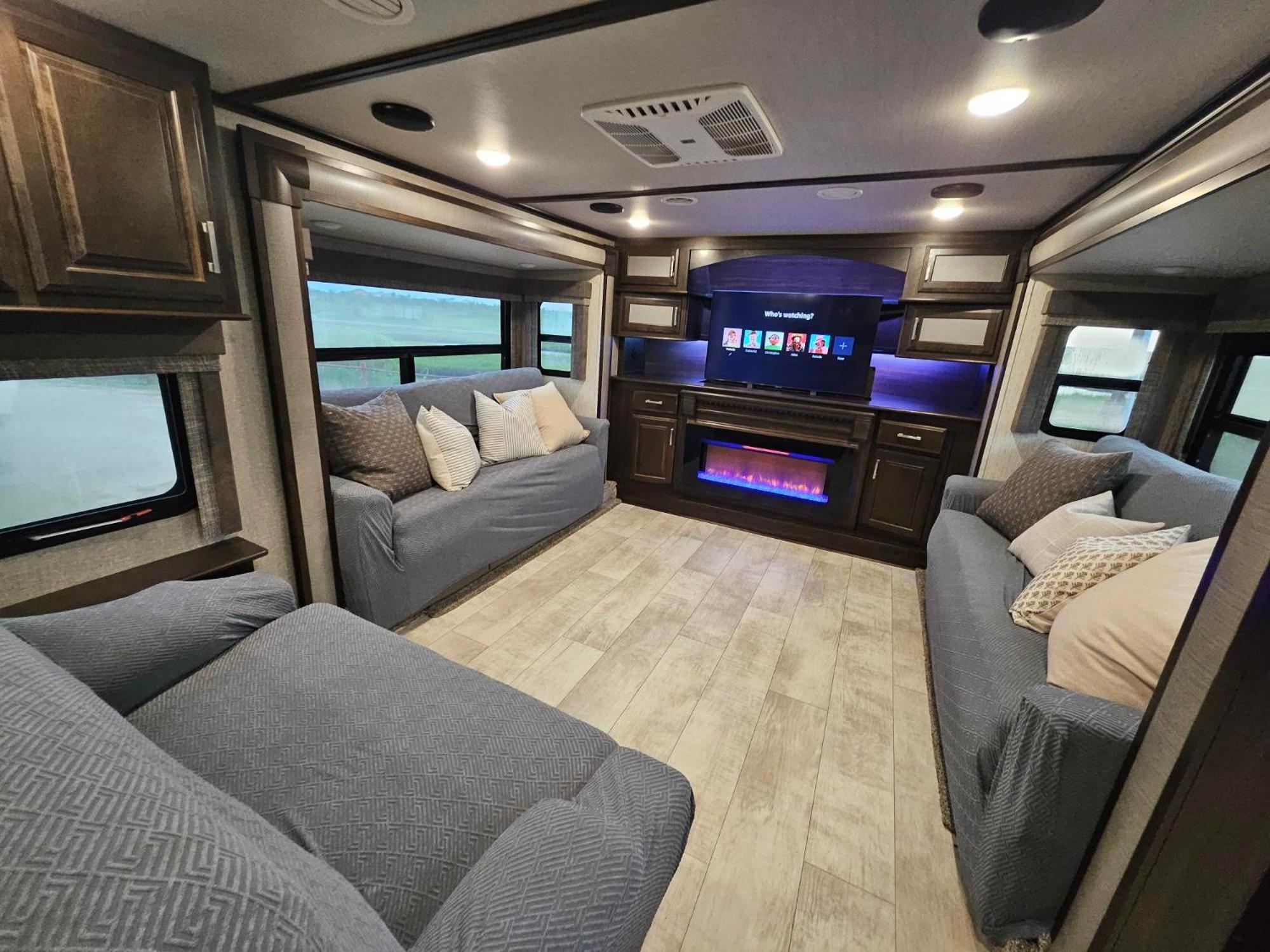 Hailey'S Beach-N-Bay Rv Resort Gilchrist 외부 사진
